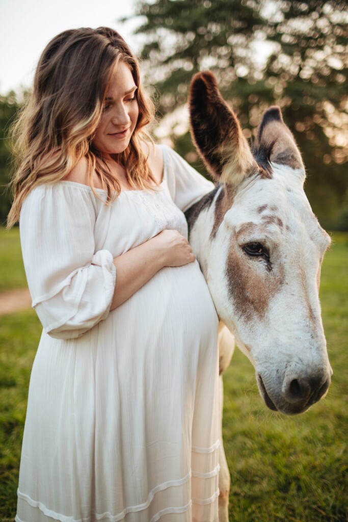 Maternity photos with Brooke Grogan Photography in North Carolina.