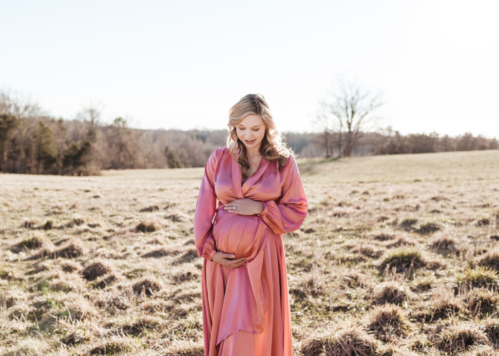 Maternity photos in Summerfield NC. Brooke Grogan Photography.
