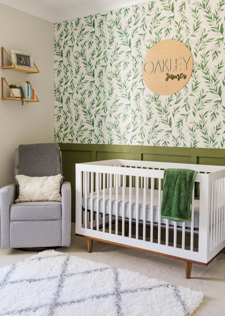 minimal nursery decor