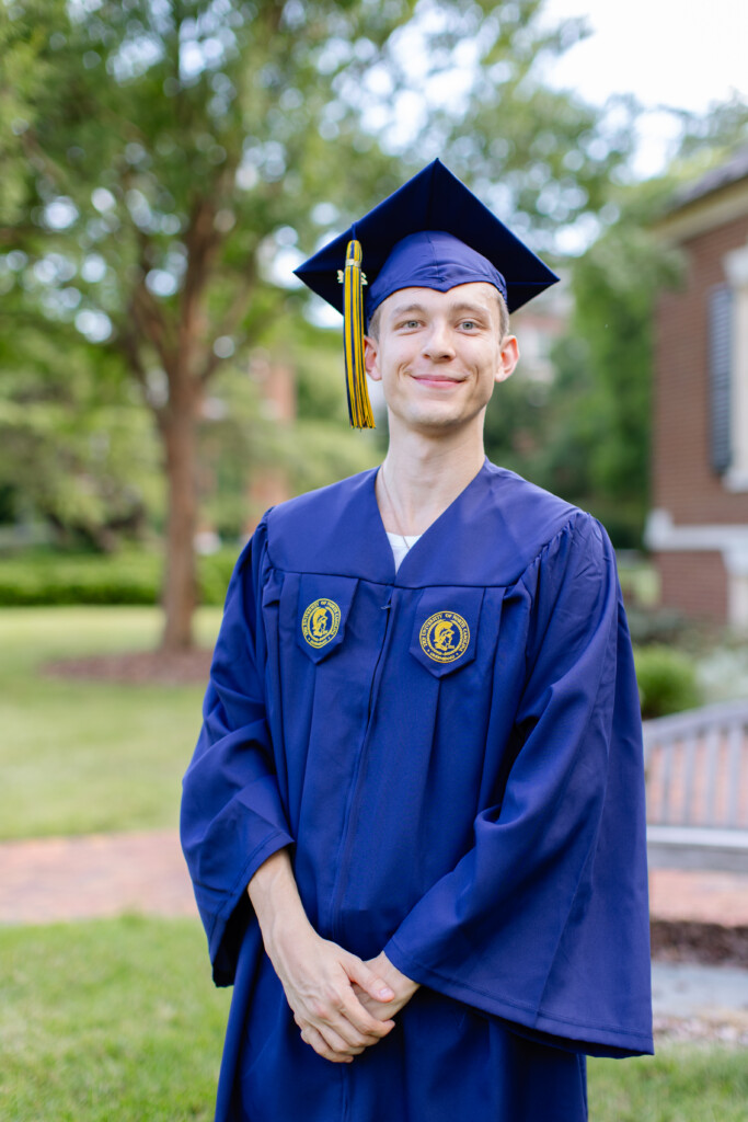 UNCG college grad photos