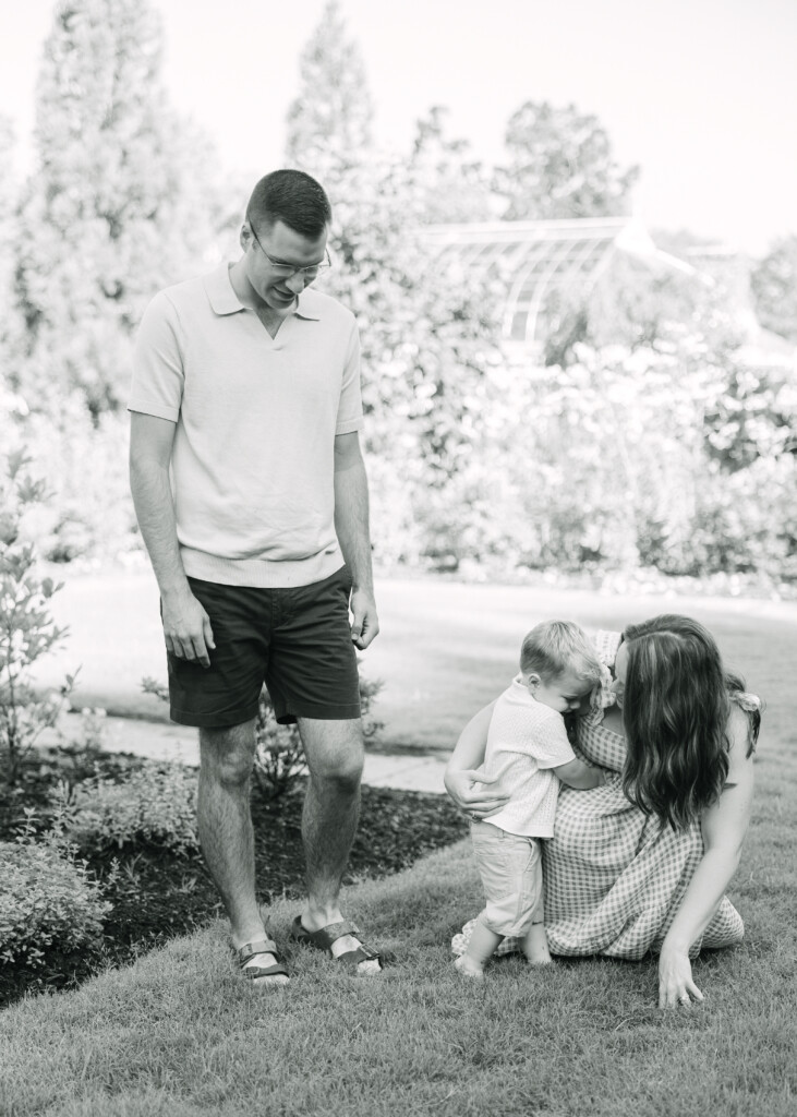 Family photos at Reynolda Gardens