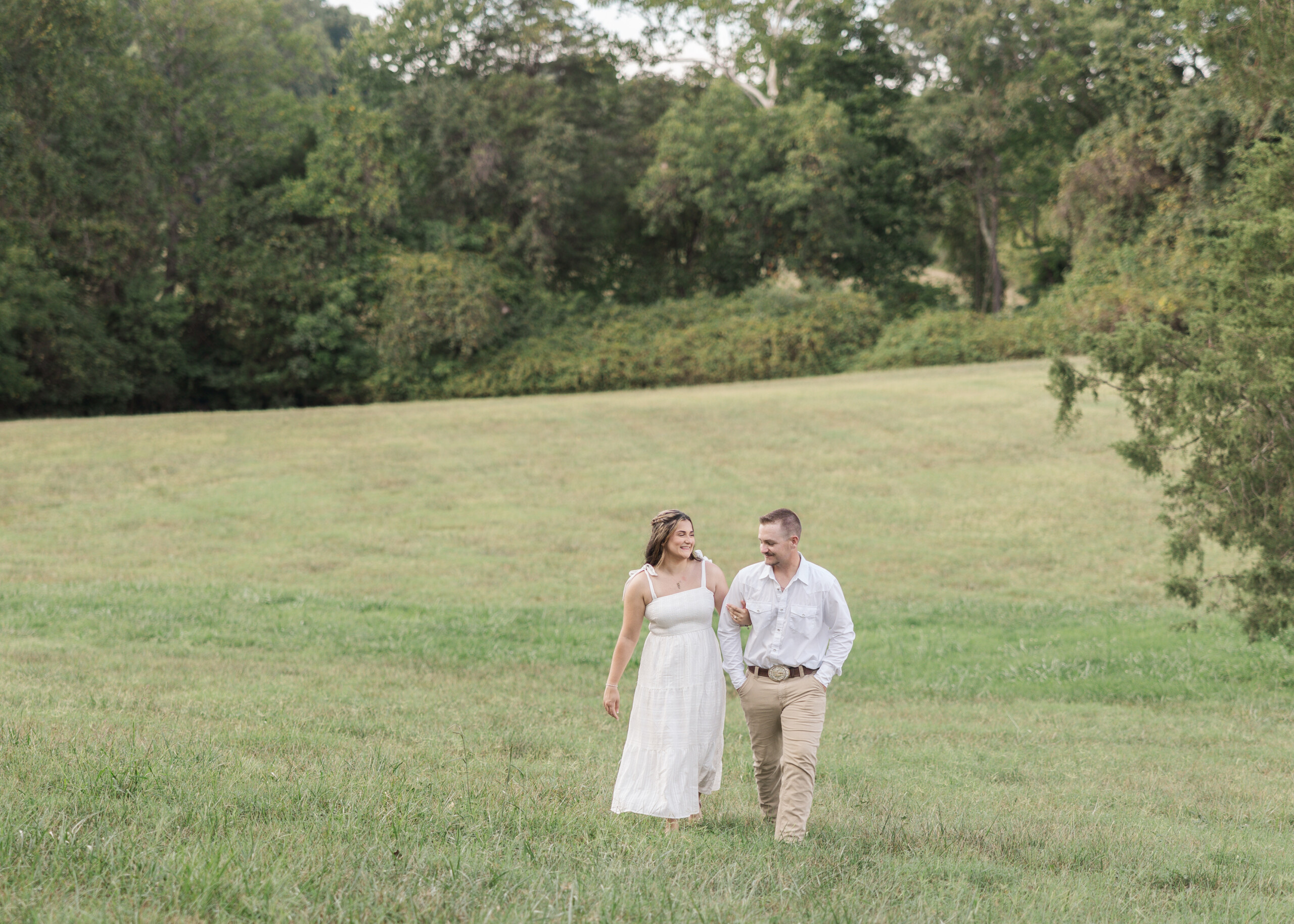 Engagement photos at Summerfield Farms